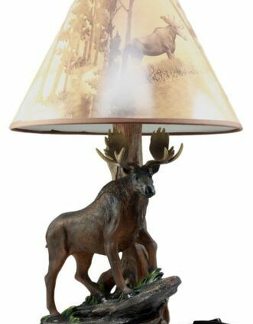 Load image into Gallery viewer, Wildlife Nature Bull Moose Grand Elk Desktop Table Lamp with Nature Shade 20&quot;H
